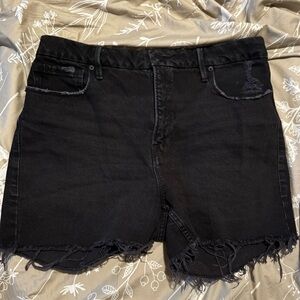 Good American Black Jean Shorts Size 12/31